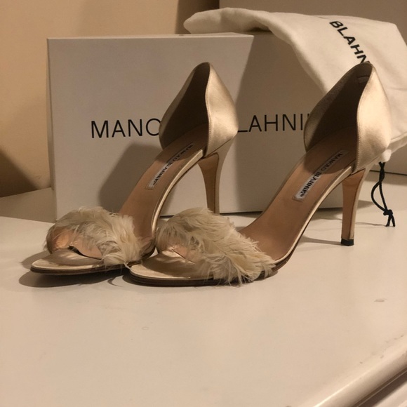 Manolo Blahnik | Shoes | Manolo Blahnik Catalina Beige Satin Dorsay ...